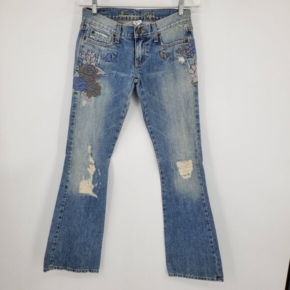Abercrombie & Fitch Denim - NWT Vintage Abercrombie & Fitch Y2K Floral Embroidered Low Rise Denim Jeans 0